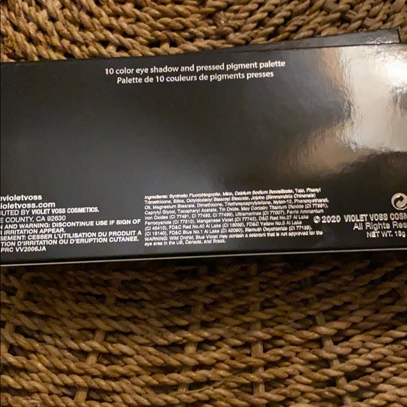 Makeup bundle! Eyes and lips! 3 pieces - Picture 11 of 11